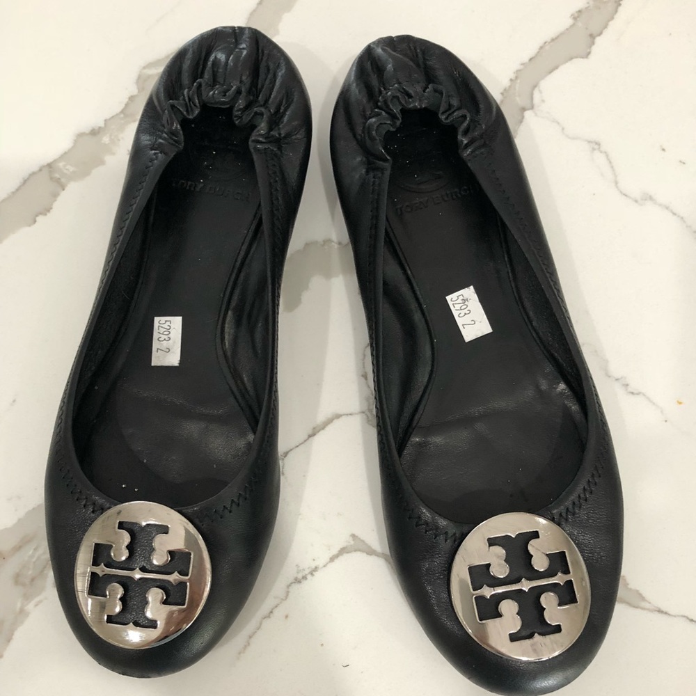 Tory Burch size 7 black flats